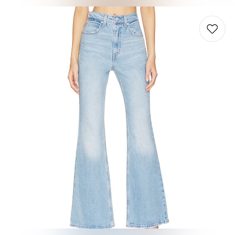 Levi’s 70s high flare